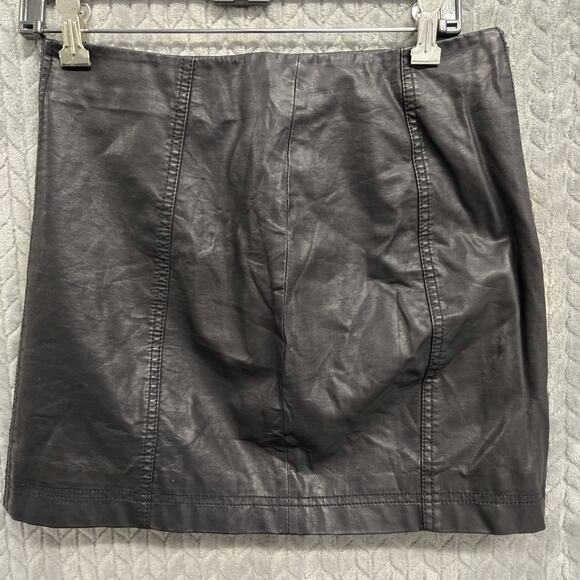 Free‎ People Faux Leather Mini Skirt Womens Size 8 Black - Picture 1 of 10